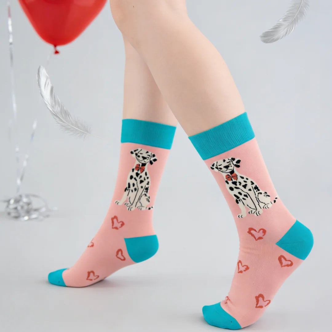 【Valentine's Day】1 Pair of Sweet Mid-calf Socks With Pink Heart Spotted Dogs，Versatile and Comfortable, Suitable For All Seasons